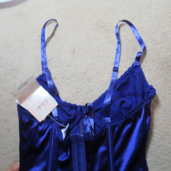 NWT Vintage wire  Bra top/ garter lace up detail M - Picture 10 of 17